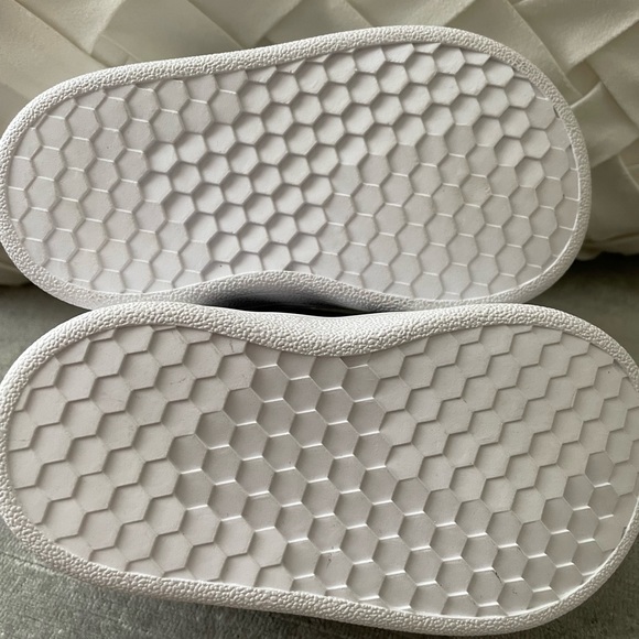 SOLD NWOT adidas sneakers - Picture 3 of 5